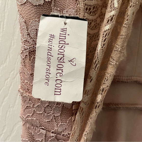 Windsor lace cocktail mini dress size medium - Picture 5 of 9